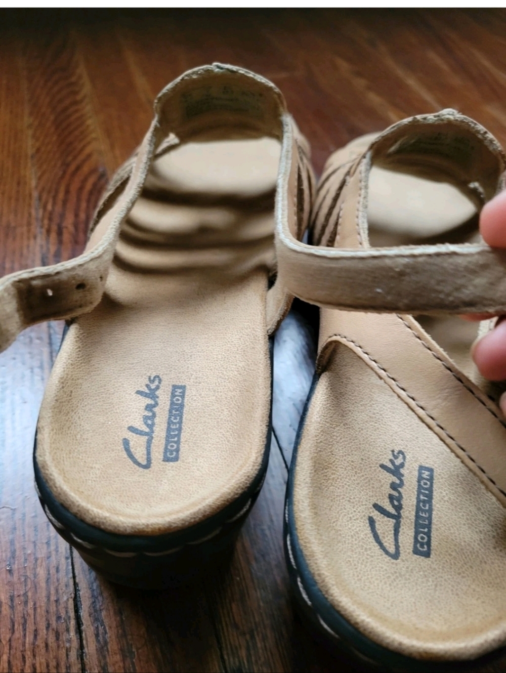 Clarks Womens Size 7M Lexi Marigold Sandals Slingback Beige Open Toe Heels - Picture 7 of 14